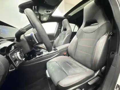 Photo 13 Mercedes Classe A 200 AMG Line