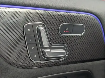 Photo 15 Mercedes GLA 250 e 