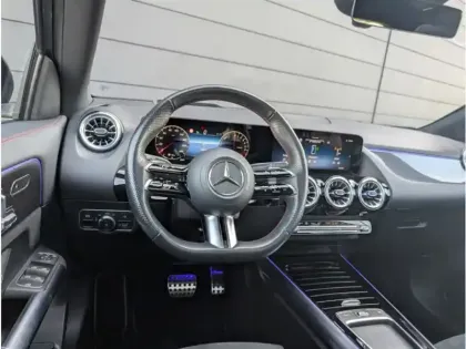 Photo 12 Mercedes GLA 250 e 