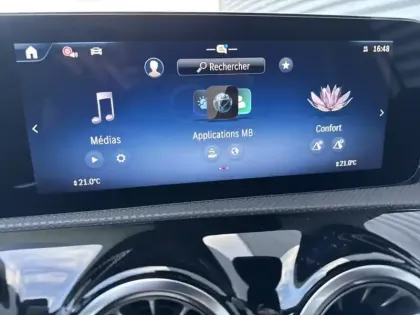 Photo 23 Mercedes Classe A Gén. IV (W177) Ph2 AMG Line 5