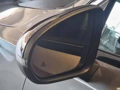 Photo 30 Mercedes Classe A Gén. IV (W177) Ph2 Progressive Line 5