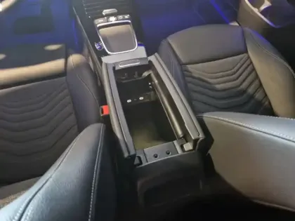 Photo 29 Mercedes Classe A Gén. IV (W177) Ph2 Progressive Line 5