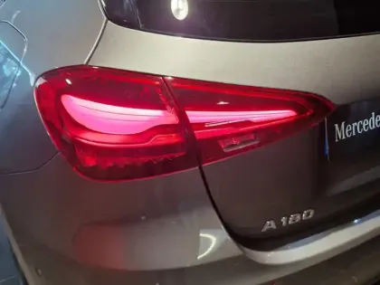 Photo 33 Mercedes Classe A Gén. IV (W177) Ph2 Progressive Line 5