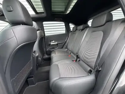 Photo 20 Mercedes Classe B Gén. III (W247) Ph2 Progressive Line 5