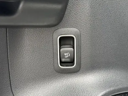 Photo 14 Mercedes GLA 200 d AMG Line