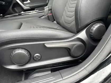 Photo 20 Mercedes Classe A 180 Progressive Line