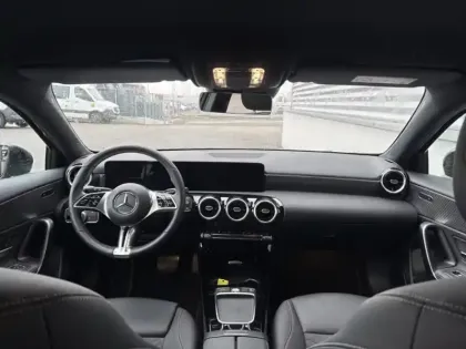 Photo 10 Mercedes Classe A 180 Progressive Line