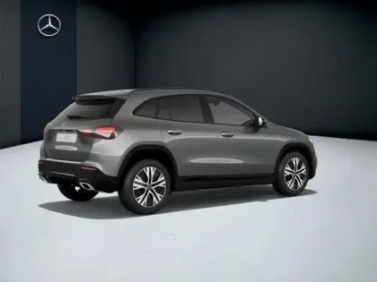 Photo 19 Mercedes GLA 200 d Progressive Line