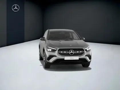 Photo 9 Mercedes GLA 200 d Progressive Line