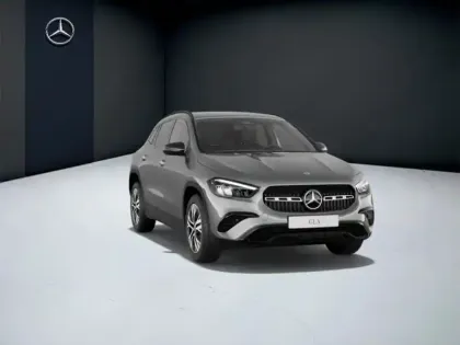 Photo 10 Mercedes GLA 200 d Progressive Line