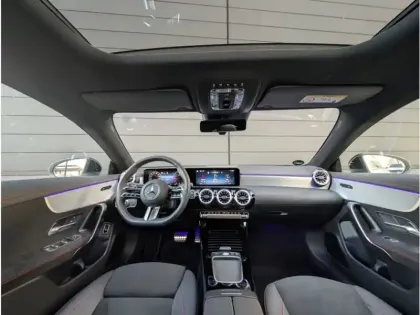 Photo 10 Mercedes CLA 200 d 