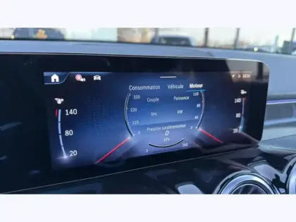 Photo 41 Mercedes GLB 200 d AMG Line