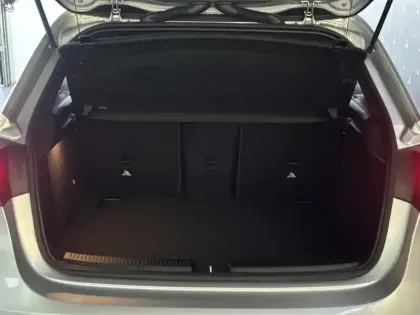 Photo 9 Mercedes Classe A 200 d AMG Line