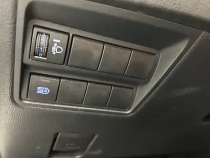 Photo 14 Toyota Yaris Hybride 116h Dynamic