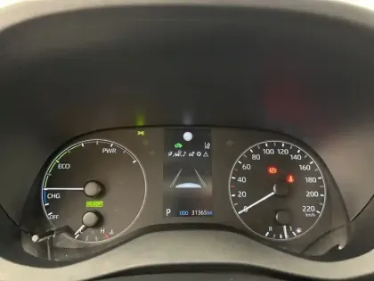 Photo 22 Toyota Yaris Hybride 116h Dynamic