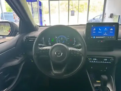 Photo 6 Mazda 2 Hybrid 1.5 116ch Homura 04