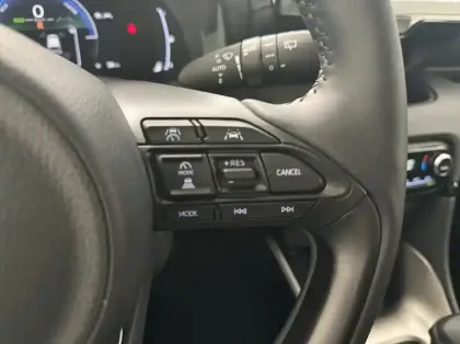 Photo 33 Mazda 2 Hybrid 1.5 116ch Homura 04