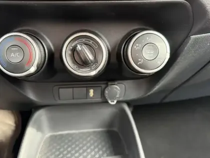 Photo 13 Toyota Aygo 1.0 VVT-i 72 Dynamic