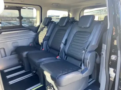 Photo 8 Ford Tourneo Custom 340 L1H1 2.5 Duratec 232ch Hybride rechargeable Titanium CVT