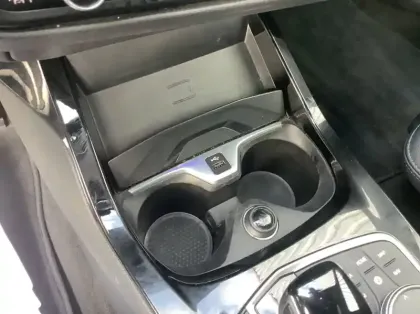 Photo 20 BMW Serie 1 F40 118d 150 ch BVA8 M Sport