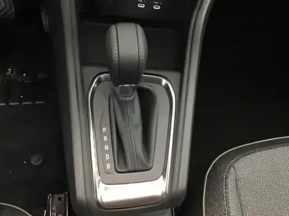 Photo 21 Renault Captur Nouveau E-Tech full hybrid 145 ch Techno