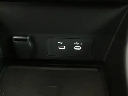 Photo 20 Renault Captur Nouveau E-Tech full hybrid 145 ch Techno