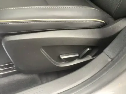 Photo 25 Renault Symbioz Nouveau E-Tech full hybrid 145 Iconic