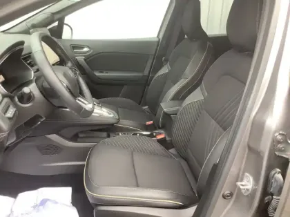 Photo 10 Renault Symbioz Nouveau E-Tech full hybrid 145 Iconic