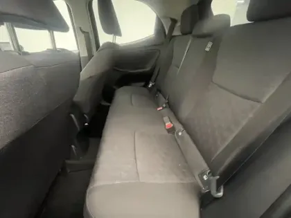 Photo 10 Toyota Yaris Hybride 116h Design PAC