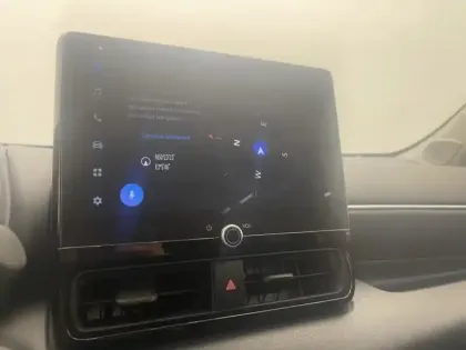 Photo 23 Toyota Yaris Hybride 116h Design PAC