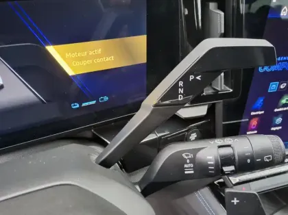 Photo 21 Renault Austral E-Tech full hybrid 200 GSR2 Techno esprit Alpine