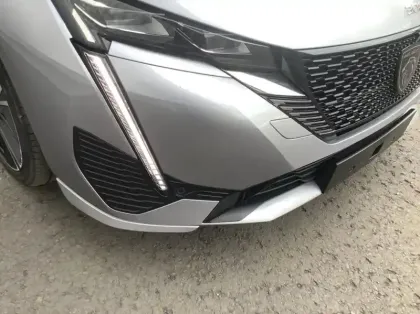 Photo 25 Peugeot 308 BlueHDi 130ch S&S EAT8 GT