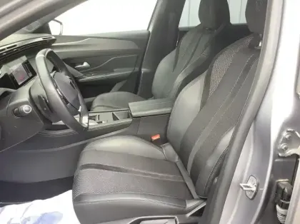 Photo 40 Peugeot 308 Gén. III Ph1 GT 5