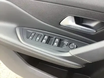 Photo 16 Peugeot 308 BlueHDi 130ch S&S EAT8 GT