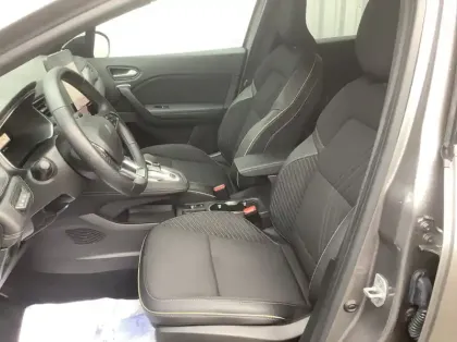 Photo 10 Renault Symbioz Nouveau E-Tech full hybrid 145 Iconic