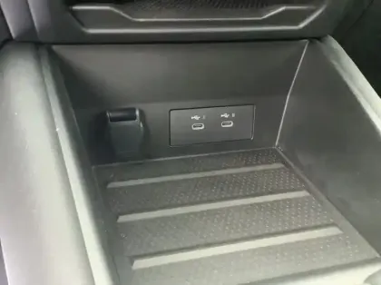 Photo 20 Renault Symbioz Nouveau E-Tech full hybrid 145 Techno