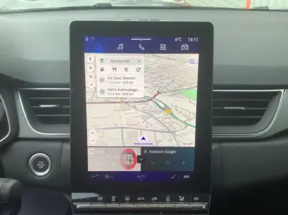 Photo 14 Renault Symbioz Nouveau E-Tech full hybrid 145 Techno