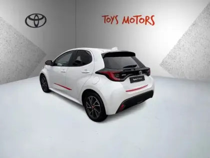 Photo 6 Toyota Yaris Hybride 116h Design