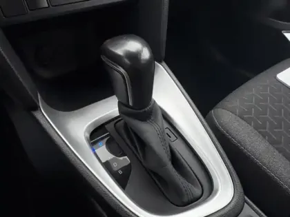 Photo 12 Toyota Yaris Hybride 1.5 HYBRID 116H DYNAMIC MY22