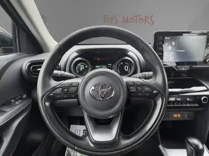 Photo 13 Toyota Yaris Hybride 1.5 HYBRID 116H DYNAMIC MY22