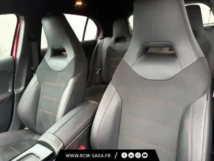 Photo 20 Mercedes Classe A 180 d AMG Line