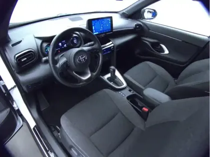 Photo 11 Toyota Yaris Hybride 1.5 HYBRID 116H DESIGN AUTO CARGO