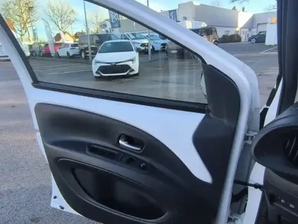 Photo 14 Toyota Aygo 1.0 VVT-i 72 Dynamic