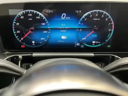 Photo 18 Mercedes GLA 250 e AMG Line