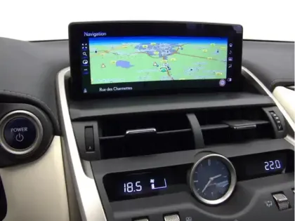 Photo 8 Lexus Nx 300H 4WD Luxe PANO