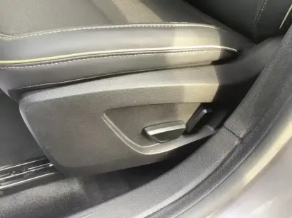 Photo 25 Renault Symbioz Nouveau E-Tech full hybrid 145 Iconic