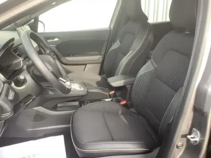 Photo 10 Renault Symbioz Nouveau E-Tech full hybrid 145 Iconic