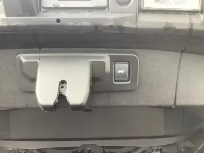 Photo 21 Renault Symbioz Nouveau E-Tech full hybrid 145 Iconic