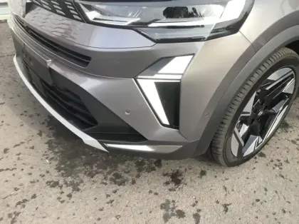 Photo 27 Renault Symbioz Nouveau E-Tech full hybrid 145 Iconic