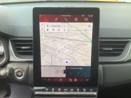 Photo 14 Renault Symbioz Nouveau E-Tech full hybrid 145 Iconic